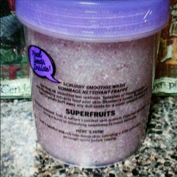 Both for 20.00👍🏼Pink Exfoliating Body Wash - Picture 4 of 5